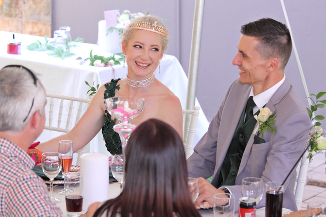 Louise and Dewald 100