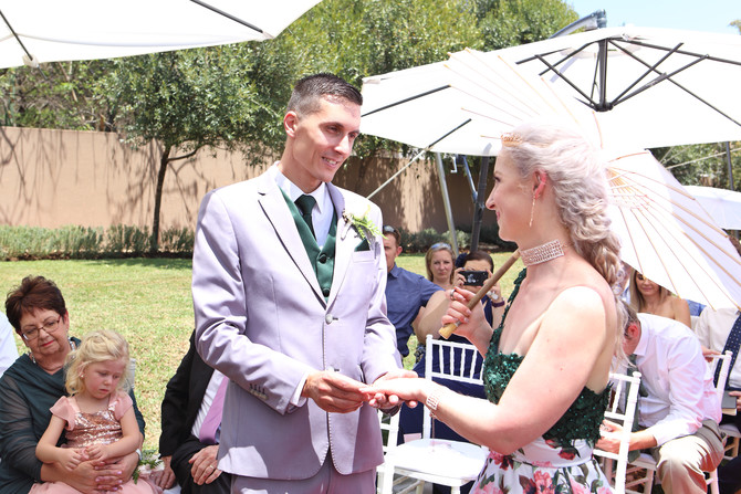 Louise and Dewald 80