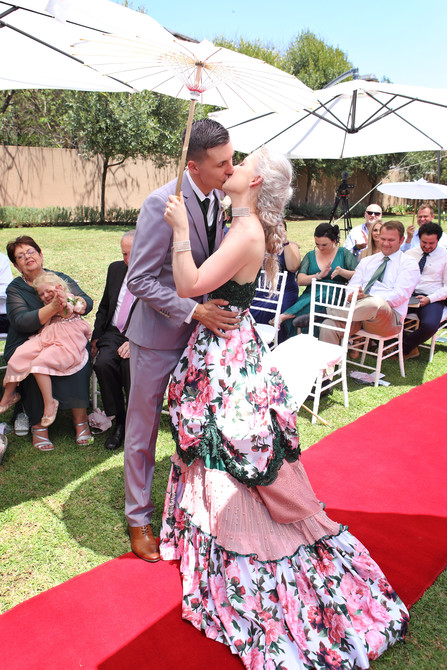 Louise and Dewald 83
