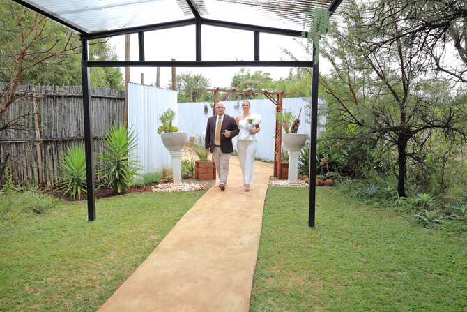 Anandi and Johann 59