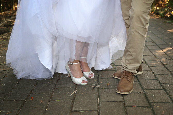 Bronwyn and Andrew 123
