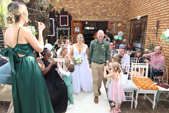 Bronwyn and Andrew 84