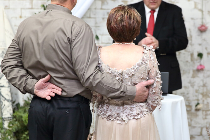 Thea and Nelius 51
