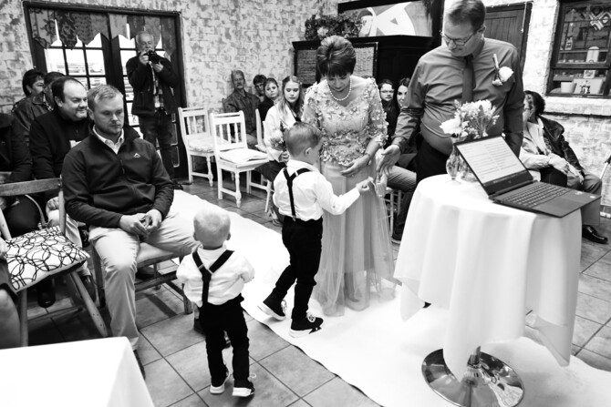 Thea and Nelius 53