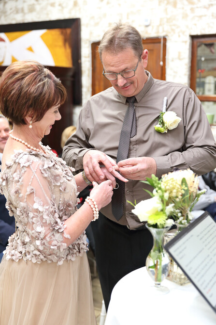 Thea and Nelius 59