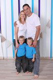 Zoli Family 32