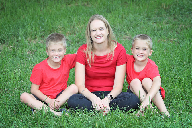 Zoli Family 8