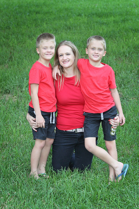 Zoli Family 9