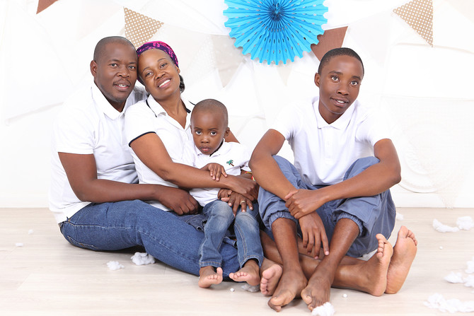 Gololo Family 18