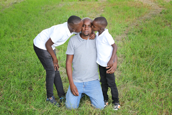 Mmola Family 10