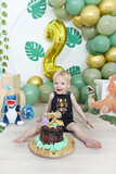 Liam Jansen van Vuuren 27