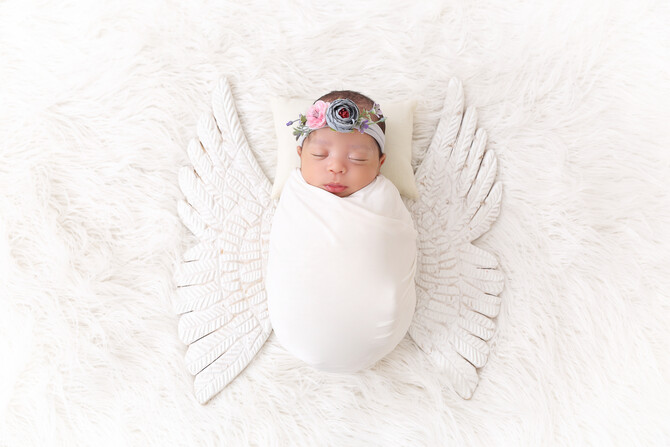 Liela and Zion Victor 32