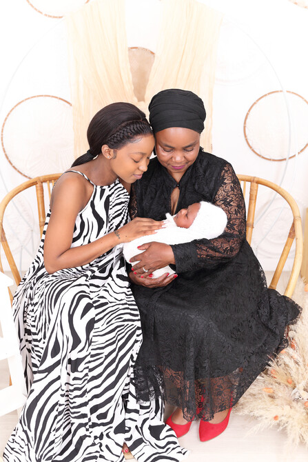 Kganya Motsamai 16