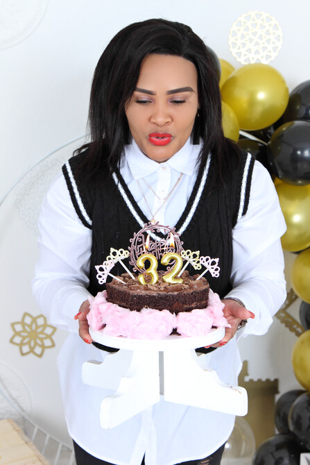 Pertunia's Birthday Shoot 17