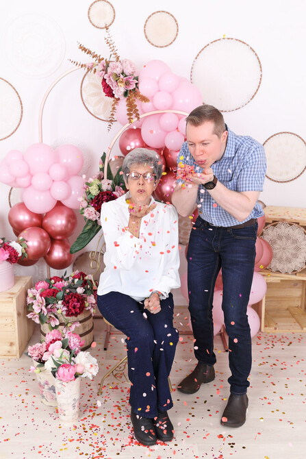 Elsie's 80th Birthday 49