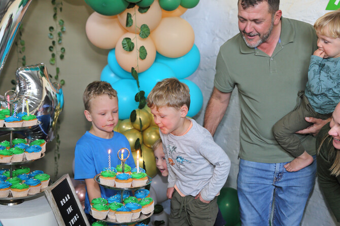 Leo and Christian's 4th Birthday 109