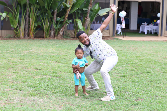 Ona's 1st Birthday 140