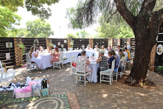 Sune's Bridal Shower 50