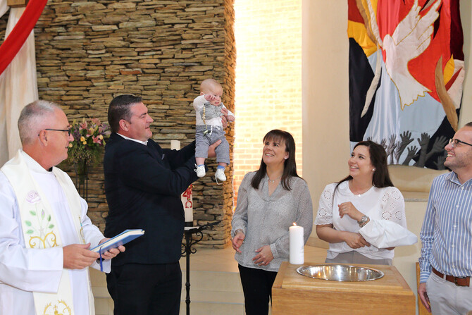 Rodrigo's Baptism 48