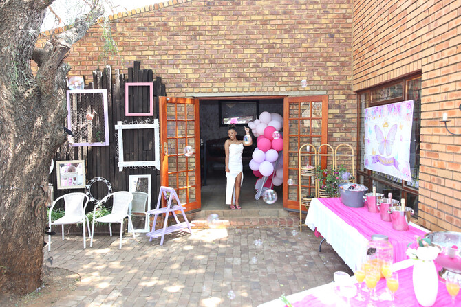 Sade's 21st Birthday 45