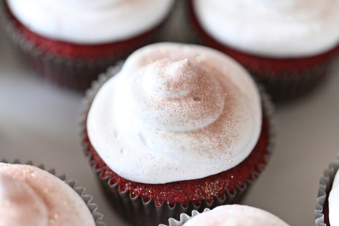 Dainty Delicious 28