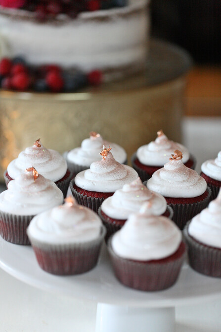 Dainty Delicious 33