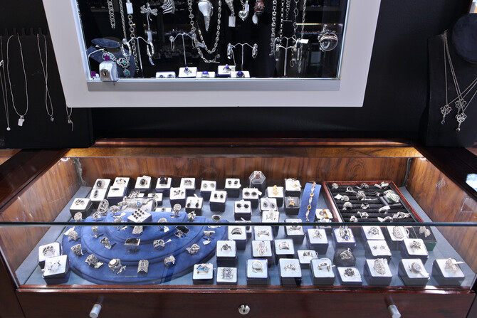 Silver Line Jewellery 37